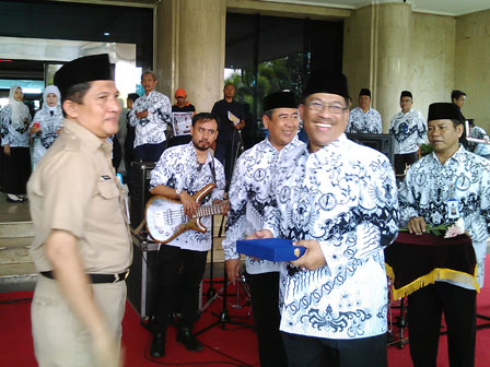 Pencarian PGRI Kota Malang - Persatuan Guru Republik Indonesia Cabang Kota Malang